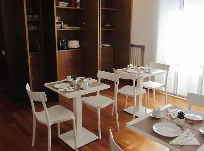 56 - Le Dimore Couette-café Bari